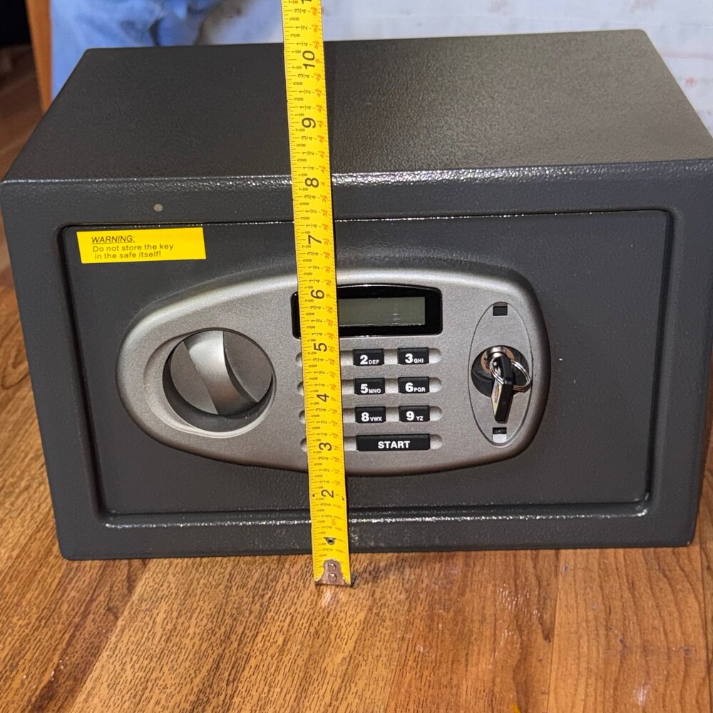 Em-D-Kay E1N Digital Entry Security Safe Withe Keypad and Key Override - Picture 6 of 12